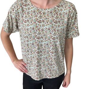 Vintage floral tee shirt, size small